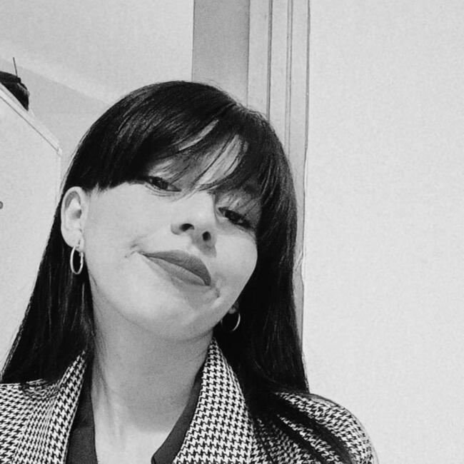 Babysitter a Milano: Emely