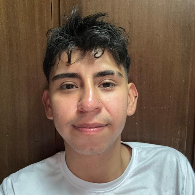 Canguro en Alcobendas: James Galindo