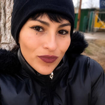 Babysitter in Puente de Hierro: Rebeca