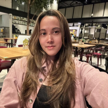 Nanny in Jazīrat Abū Z̧aby: Febbie anne