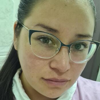 Babysitter in Villarrica: Yaritza