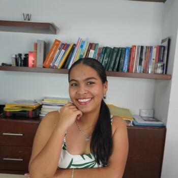 Babysitter in Tuluá: Luna Andrea