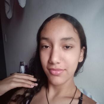 Baby-sitter in Manizales: Lorena