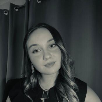 Babysitter in Saint-Martin-d'Heuille: Maïlys