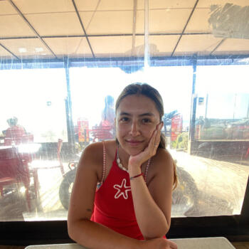 Babysitter in El Monte: Antonella