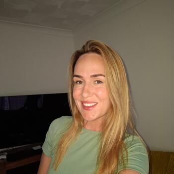 Babysitter in Runcorn: Danielle