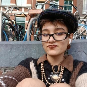 Oppas in Den Haag: Helena