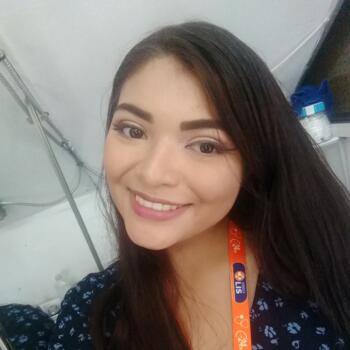 Babysitter in Ensenada: Lucia Ixchel