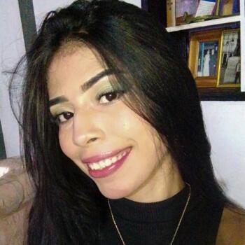 Babysitter in Navegantes: Dayannis