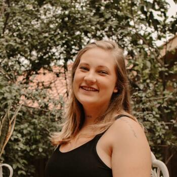 Babysitter in Nova Petrópolis: Alessandra