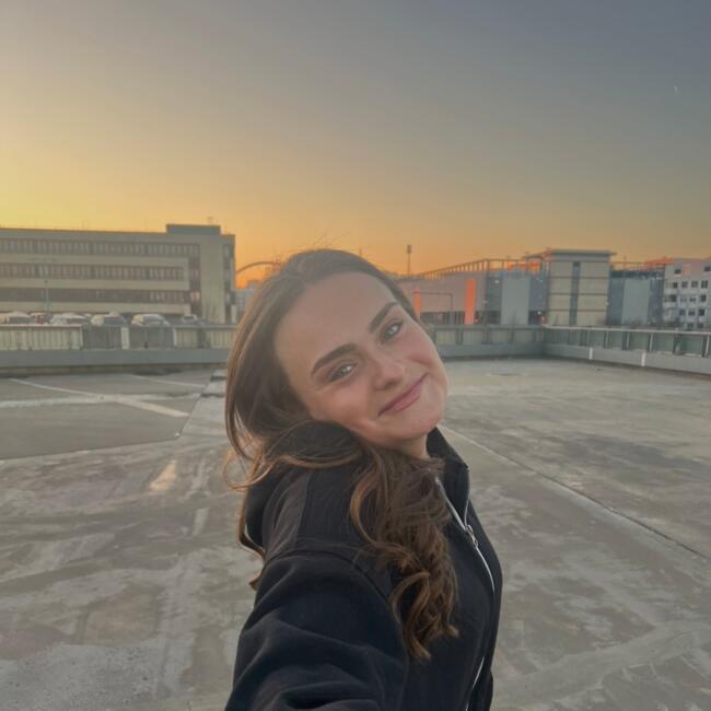 Babysitter in Wuppertal: Victoria