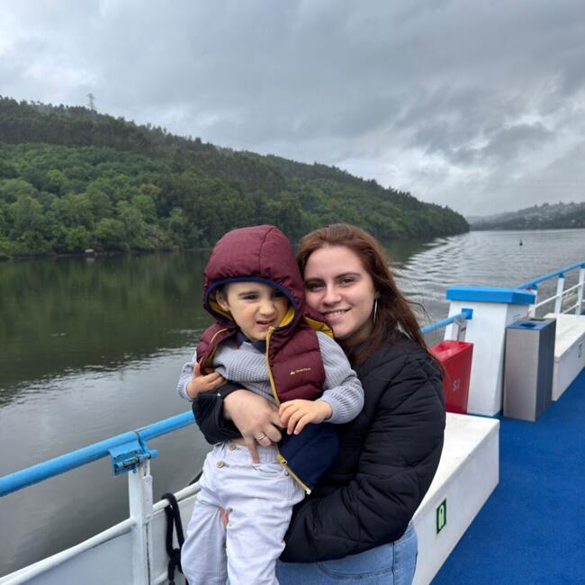 Trabalho de babysitting em Cinfães: Cintia