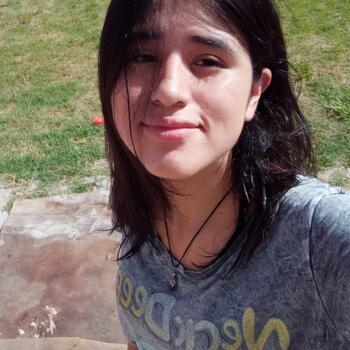 Babysitter San Benito: Danna