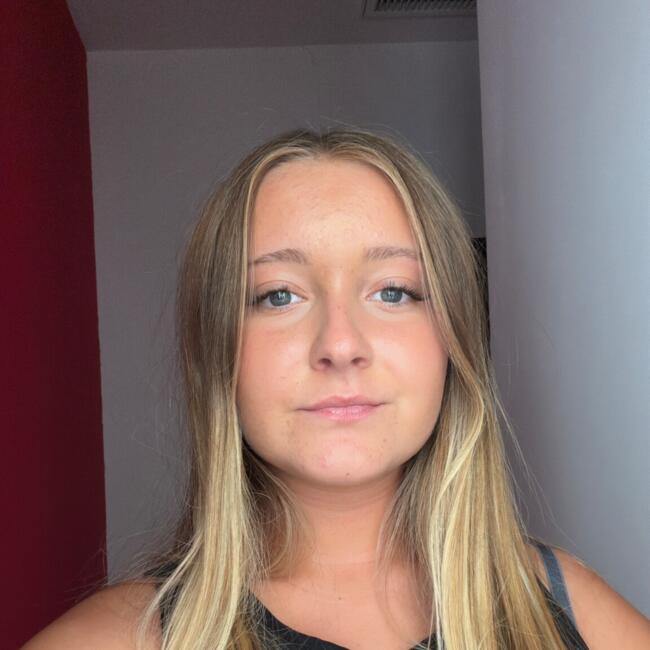 Babysitter in Aix-en-Provence: Camille