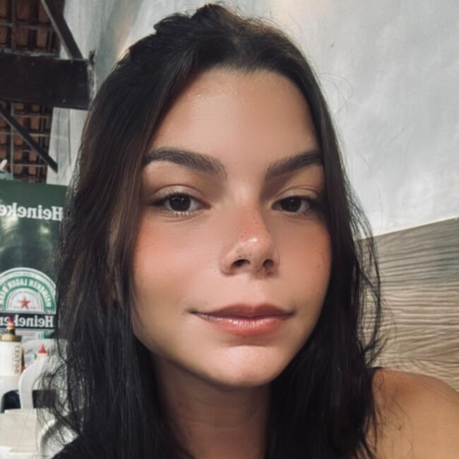 Babá em Itaperuna: Bruna
