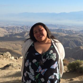 Babysitter Los Angeles: Esther