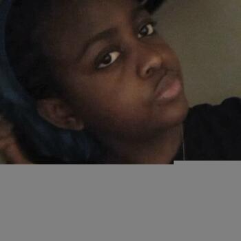 Babysitter in Montreal: Danielle