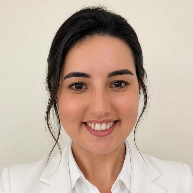 Babysitter in Dubai: Eva Kauana