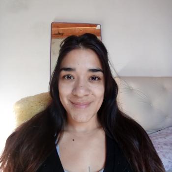 Babysitter in Isidro Casanova: Priscila