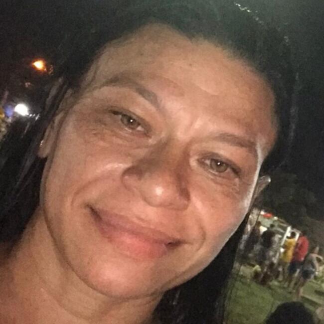 Emprego de babá em São Luís: Yan