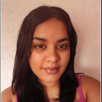 Babysitter in Ivaiporã: Thamires