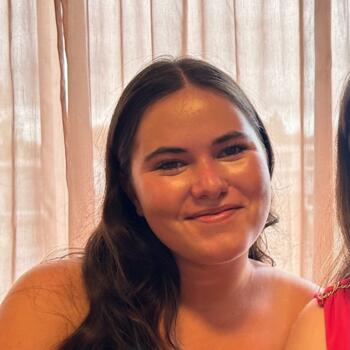 Baby-sitter in Aubonne: Andreia