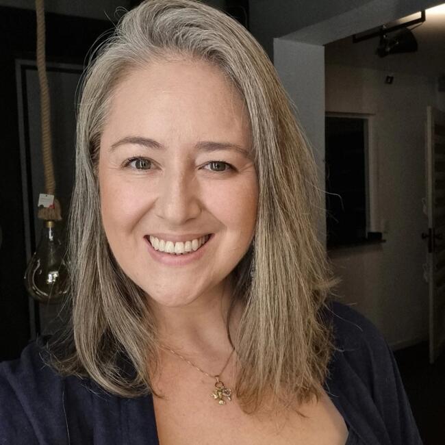 Babysitter in Novo Hamburgo: Liziane