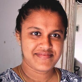 Babysitter in Jönköping: Dilini