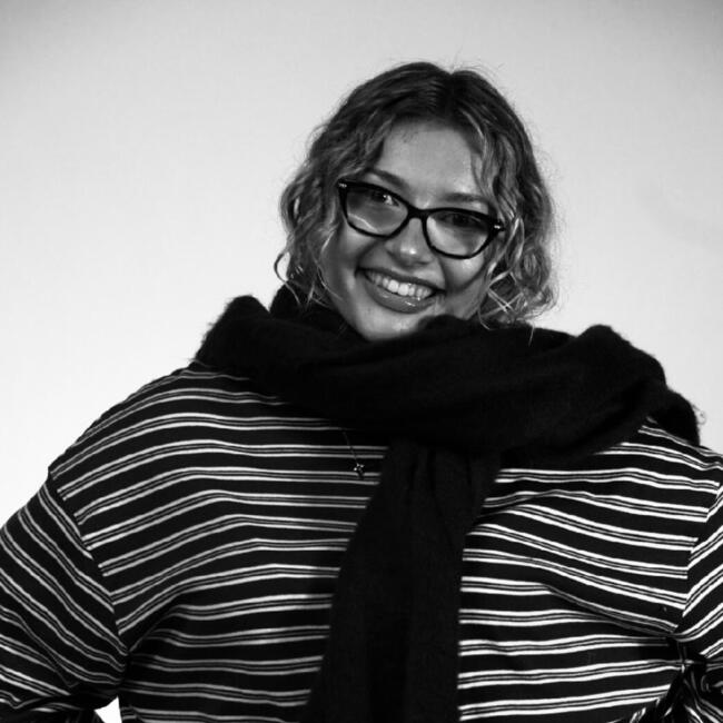 Babysitter in Le Pecq: Lise