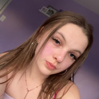 Baby-sitter Edmonton: Camille