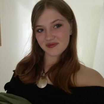 Babysitter in Havelock North: Ruby