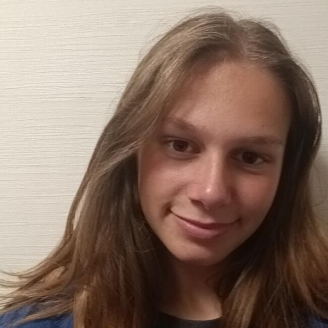 Babysitter in Maldegem: Iris