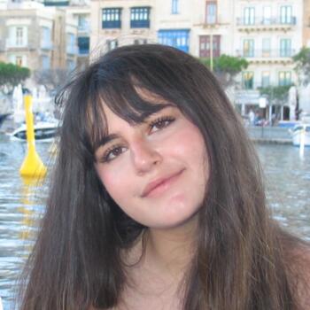 Babysitter in Majadahonda: Alicia