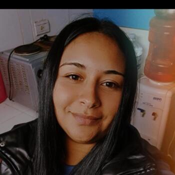 Babysitter in San Juan Bautista: Florencia ester