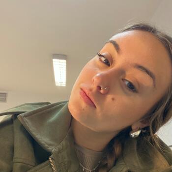 Babysitter in Castellon: Lucía