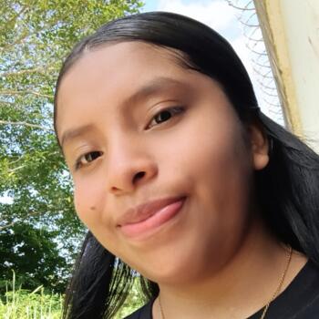 Niñera Guadalupe: Evelin