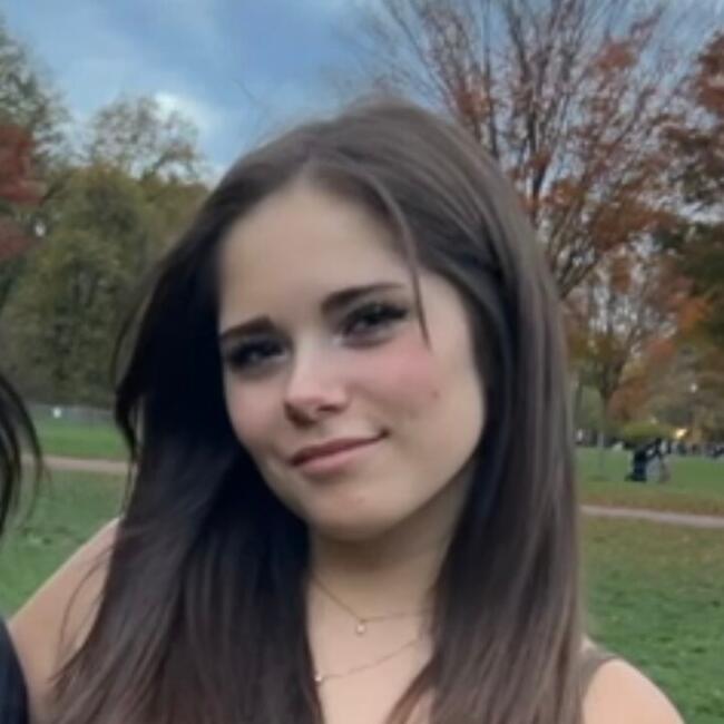 Babysitter in Aix-en-Provence: Julia