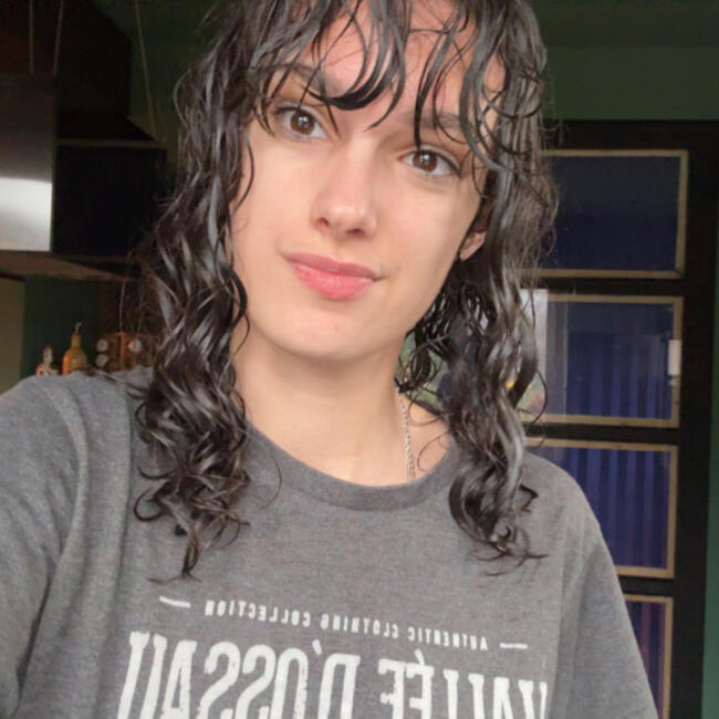 Babysitter in Louvie-Juzon: Lola