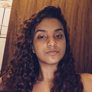 Babá Uberlândia: Lorena