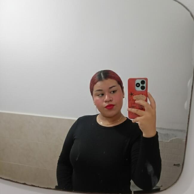 Niñera en David: Victoria