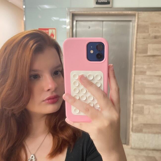 Babá em São Luís: Anna Paula
