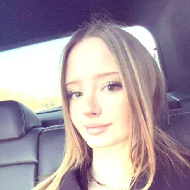 Baby-sitter in Genève: Miel️️