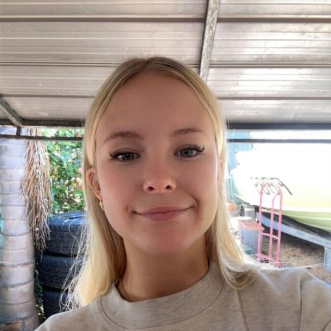 Babysitter in Melbourne: Georgia