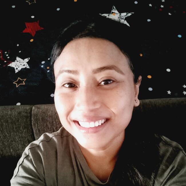 Babysitter in New Delhi: Diya