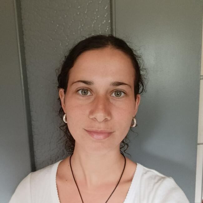 Babysitter in Le Rheu: Clémence