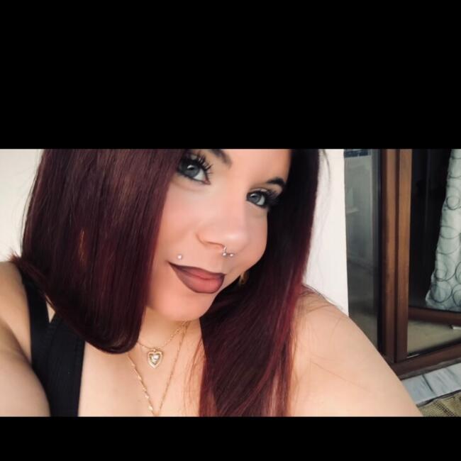 Babysitter στην περιοχή Ampelókipoi (Κεντρική Μακεδονία): Βιβιαν