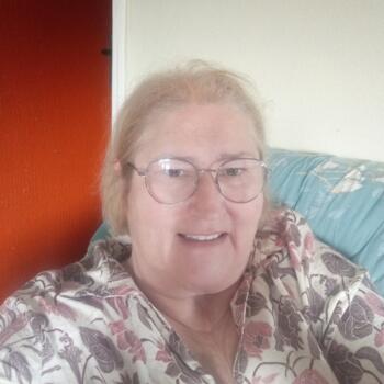 Babysitter em Arganil: Anne