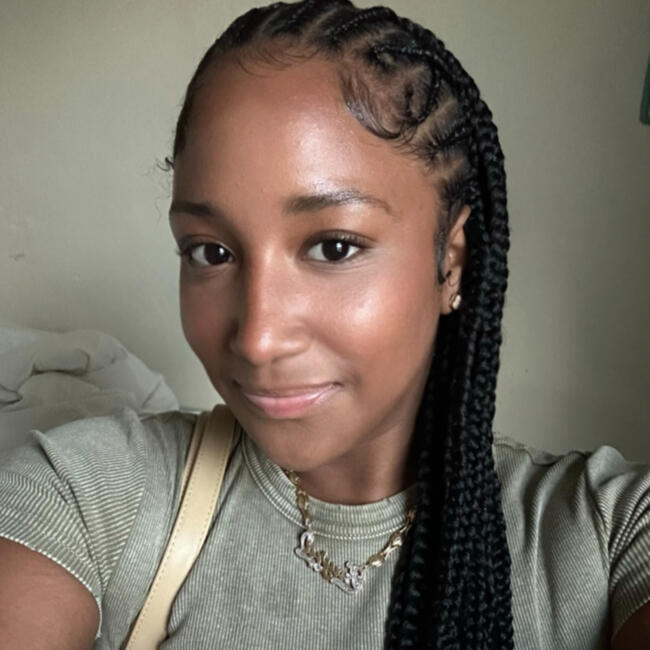 Babysitter in The Bronx: Kayra