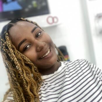 Babysitter in Bajos de Haina: Lesly Massiel