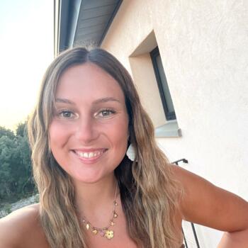Babysitter in Mérignac: Laurine